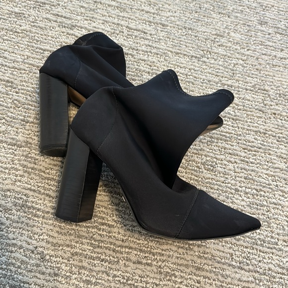 Paula Torres boot - Picture 6 of 11